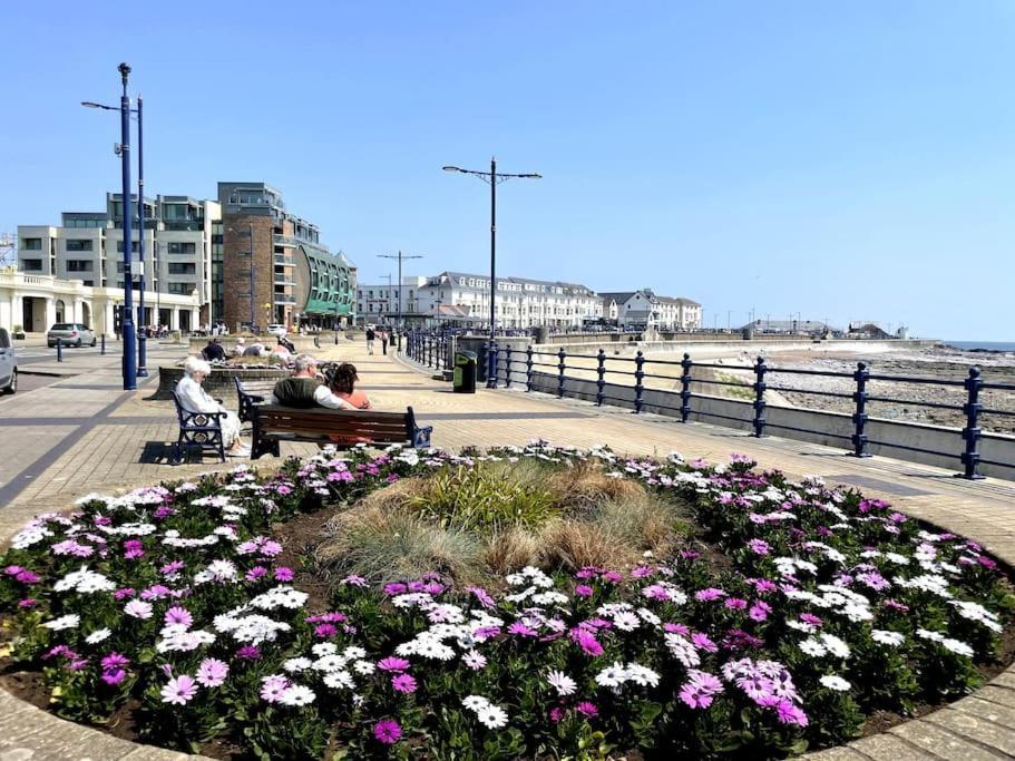 Luxury Porthcawl 1 Bedroom Apt, Prime Location מראה חיצוני תמונה